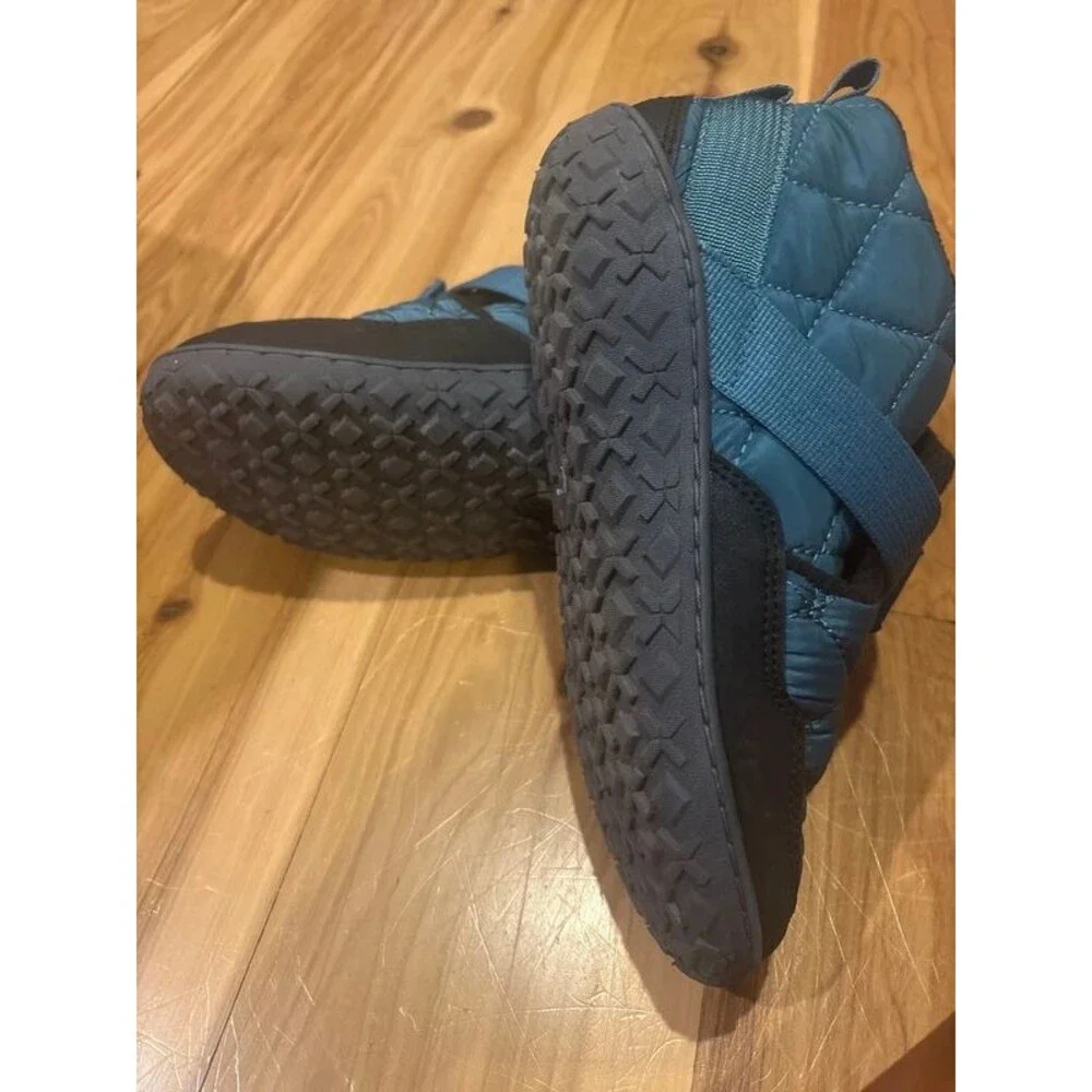 Girls Chaco Boots
